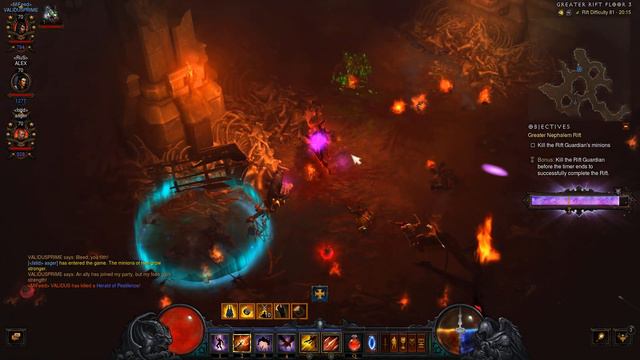DIABLO 3 - DEMON HUNTER PLAYS смотреть онлайн