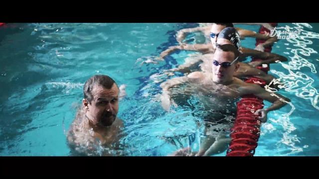 Backstage с фотосессии под водой для обложки журнала "Плавание" смотреть онлайн
