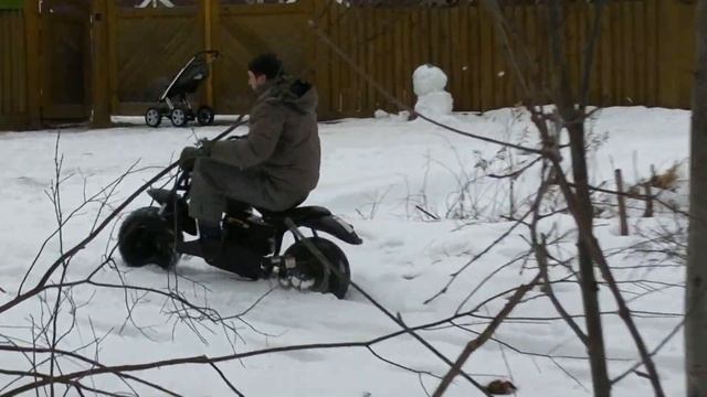 На Куница 200 по лесу.MP4 смотреть онлайн