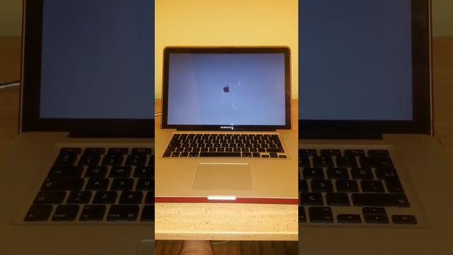 Macbook Pro Mid 2009 Booting смотреть онлайн