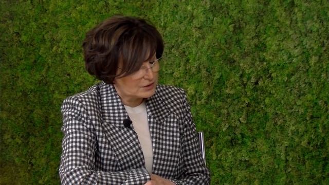 СДЕЛАНЫ В РОССИИ: Рима Дзицоева // Фруктовые сады "Де-Густо" смотреть онлайн