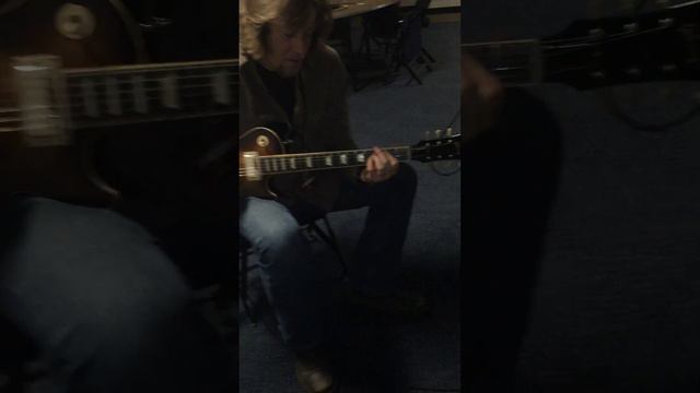 CAST Engineering Texas Flood Overdrive pedal played by JIM "Moose" BROWN!! смотреть онлайн