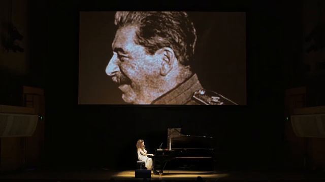 Stalin's Piano: Maria Yudina смотреть онлайн