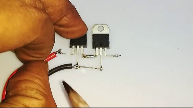How to make 12v to 5v using l7805cv voltage regulator | 24v to 12v converter смотреть онлайн