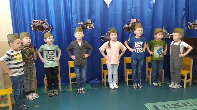 "Супер-Малыш" Утро группа 5-6лет, пн. ср. пт. Педагог: В. И. Музыкальное развлечение "Праздник Пап" смотреть онлайн