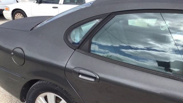 Lot # 107 2005 Ford Taurus SEL смотреть онлайн