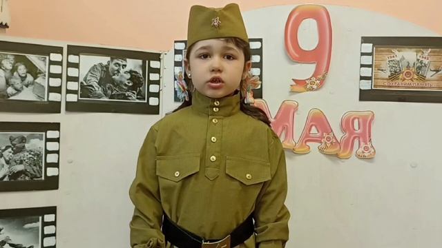 М. В. Исаковский "здесь похоронен красноармеец" смотреть онлайн