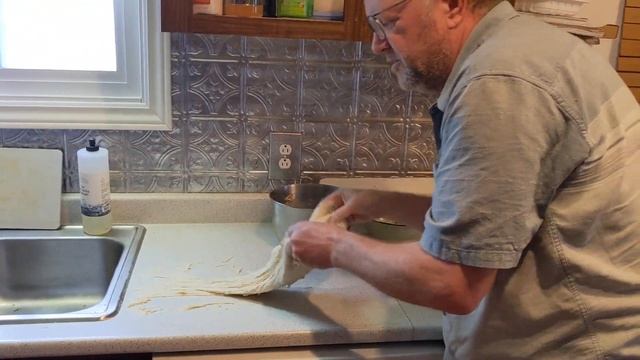 2020-05-13 Jeff Stretching Sour Dough смотреть онлайн