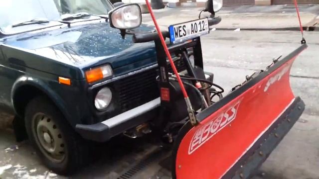 Lada Niva Germany Снегоуборочная Нива ВАЗ 2121 в Германии #германия смотреть онлайн