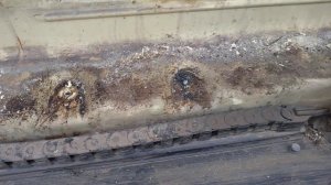 Снять подножку сдвижной двери Крафтер/Спринтер