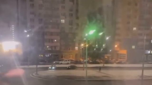 Ледяной дрифт в Оренбурге попал на видео смотреть онлайн