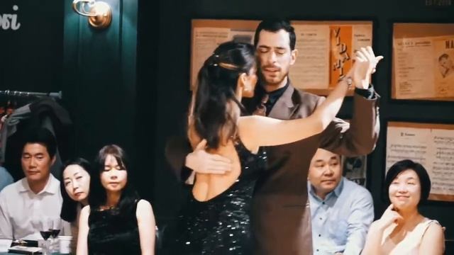 German Filipeli y Rocio l, Flores Milonga @Luz Tango смотреть онлайн