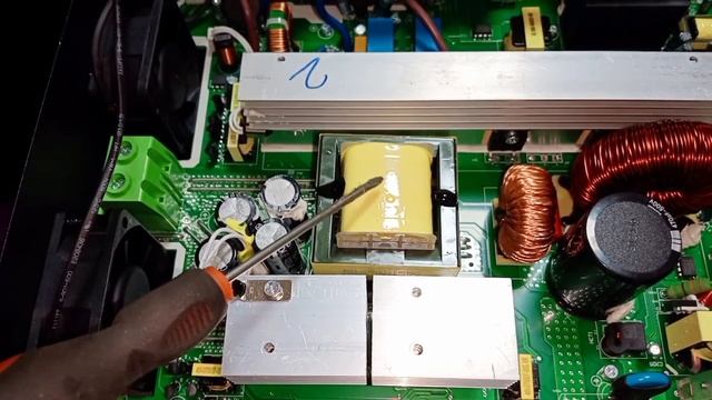 Гибридный инвертор POWMR / РАЗБОРКА смотреть онлайн