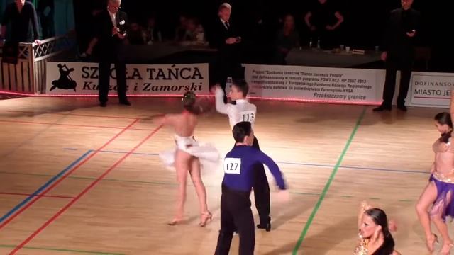 Kasia i Filip - rumba w finale GPP Junior II LATIN na Karkonosze OPEN 2012 смотреть онлайн