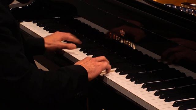 L. Costa, J. Motta und F. Busoni in Berlin | Bechstein Young Professionals presenting Raúl da Costa смотреть онлайн