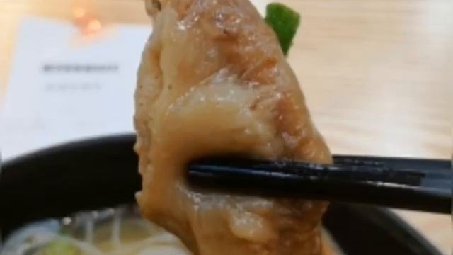 香港魚蛋皇。灣仔???Hong Kong Fish Ball King。Wan Chai смотреть онлайн