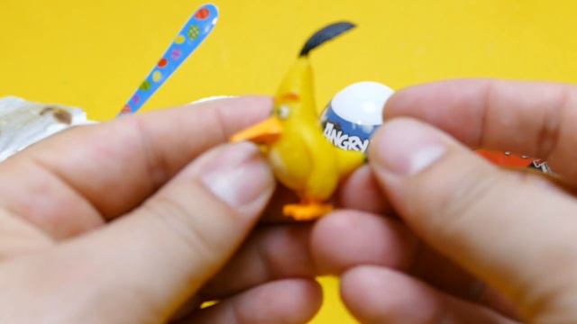 Angry Birds Eggs with Surprise Toys & Dessert - KidsWorld смотреть онлайн