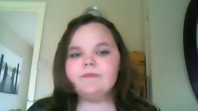 PSYCHO GIRL tries to sing I will always love you смотреть онлайн
