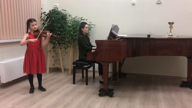 Мария Родина, 3 класс, скрипка. "Мальчик Паганини" Э. Молленхауэр смотреть онлайн