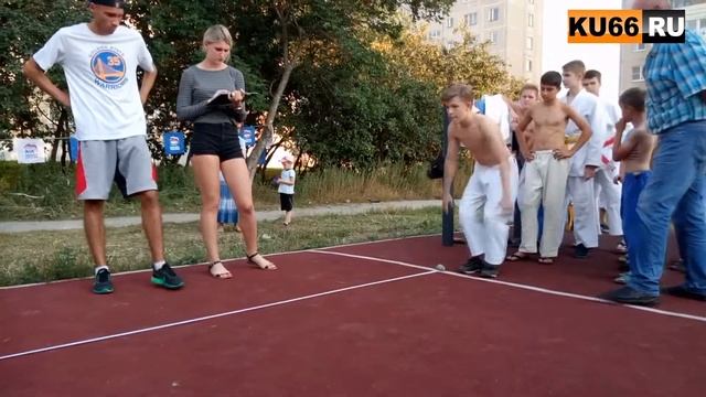 Спортивный праздник в Тимирязевском сквере 24.08.2017 смотреть онлайн