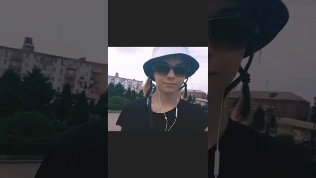 Но что же мне ответить тем €бл*нам- у меня всегда с собой охрана 😂 смотреть онлайн