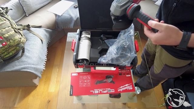 UNBOXING. Szlifierka kątowa MILWAUKEE M18 FUEL FSAG125X-0X. смотреть онлайн