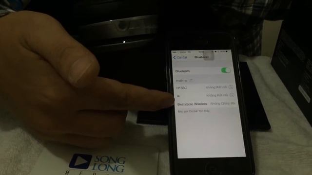 Hướng dẫn kết nối Bluetooth tai nghe Beats Solo 2 Wireless Chính hãng смотреть онлайн
