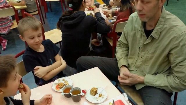 Ноябрь 2016: ледянка, бассейн, фокус, поделки, Зоя, паровоз смотреть онлайн