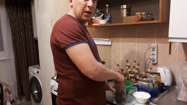 Тушенка в мультиварке смотреть онлайн