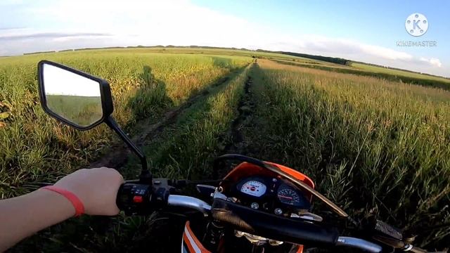ОБЗОР на ЭНДУРО МОТОЦИКЛ для СЕЛА/Racer Enduro 200/выжал 100 км/ч./Блэк бой/Black Boy. смотреть онлайн