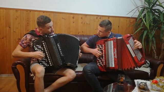 Branimir Trifunovic i Milan Stevanovic Ljubavna igra (Patalo i Meneka) смотреть онлайн