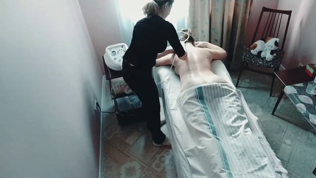 Вакуумный массаж и рефлексотерапия. Массаж спины. Спина это равновесие. смотреть онлайн