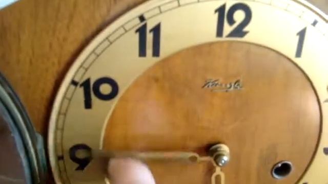 Часы настольные,каминные с боем. Kienzle смотреть онлайн