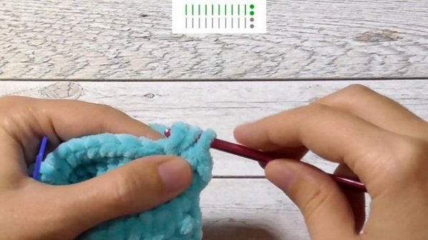 Пинетки крючком из плюшевой пряжи | Пинетки крючком из Himalaya Dolphin Baby