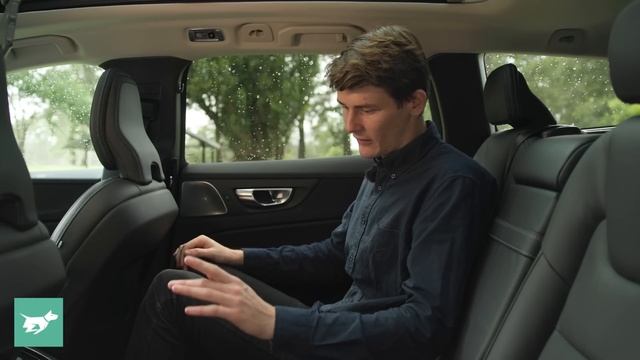 Volvo V60 Cross Country 2022 review | premium Outback and Allroad wagon rival | Chasing Cars смотреть онлайн
