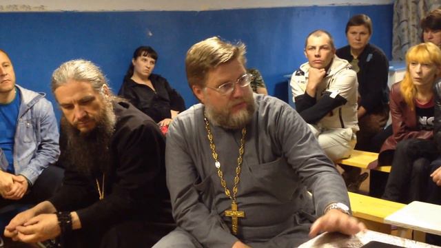 Что делать, если нет возможности помочь человеку? Отвечает о. Дмитрий. смотреть онлайн