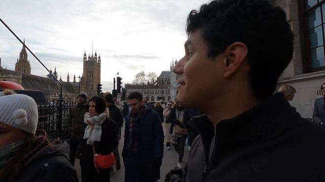 LONDON TRIP | friend visit, sightseeing, tours, bucket list attraction! смотреть онлайн