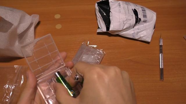 Пластиковый корпус для AA/AAA батареек и аккумуляторов с AliExpress Unboxing смотреть онлайн