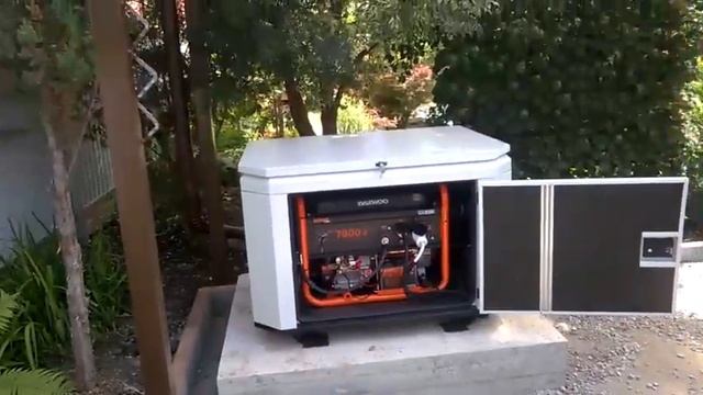 Монтаж бензогенератора Daewoo GDA 8500 E в шумозащитном кожухе