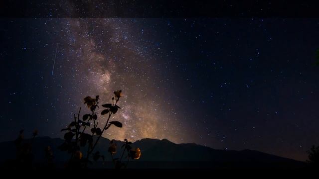 Milky Way Timelapse - Sony Alpha 57 & Tokina 11-16mm смотреть онлайн