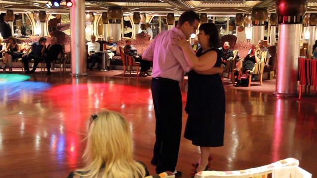 Costa Pacifica: Tango (Allemand) смотреть онлайн