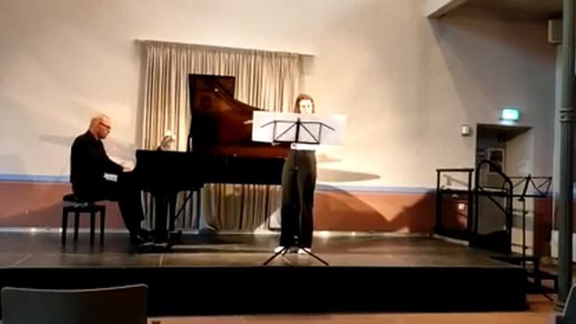 Rebecca Eberhard - Georges Hue Fantaisie für Flöte und Klavier (Bernhard Fruh) смотреть онлайн