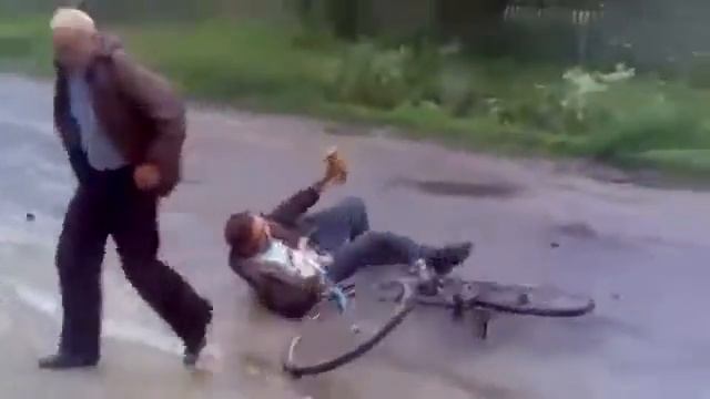 Дід падає смотреть онлайн