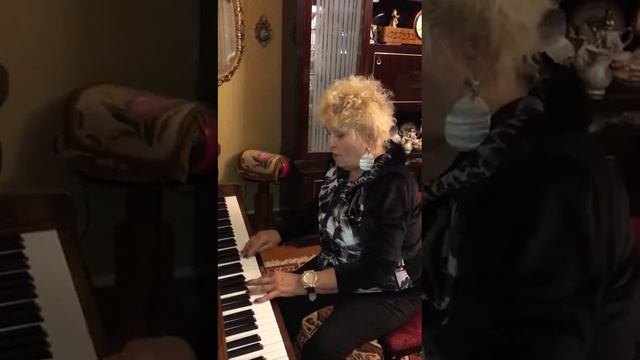 Мне бесконечно жаль смотреть онлайн