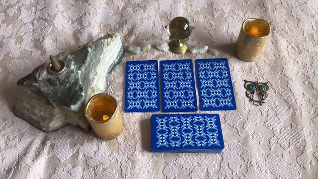 Прогноз на картах Таро на 19.08.18 от Наталии Аспаевой смотреть онлайн