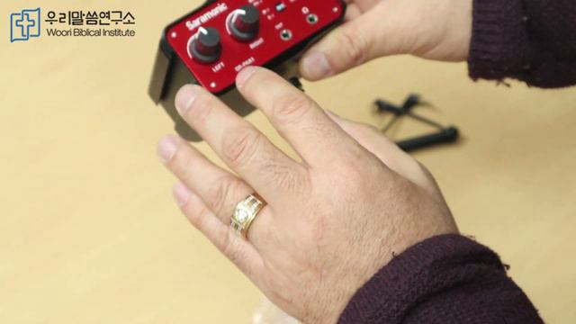 Saramonic SR-PAX1| 오디오 어댑터 | 미러리스 카메라에 캐논잭 두 개가!! смотреть онлайн