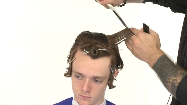 Модная мужская стрижка. BARBERSHOCK, look 4 смотреть онлайн