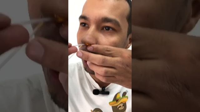 Эпиляция волос в носу | Shorts смотреть онлайн