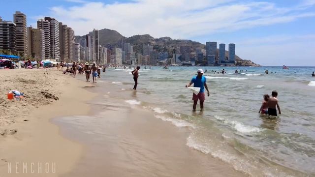 【4K】BENIDORM Walking Tour Old Town And Levante Beach 2021