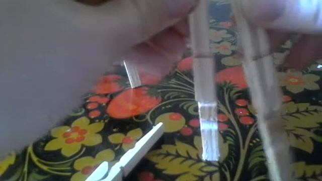 Подставка для телефона из 4 прищепок! смотреть онлайн